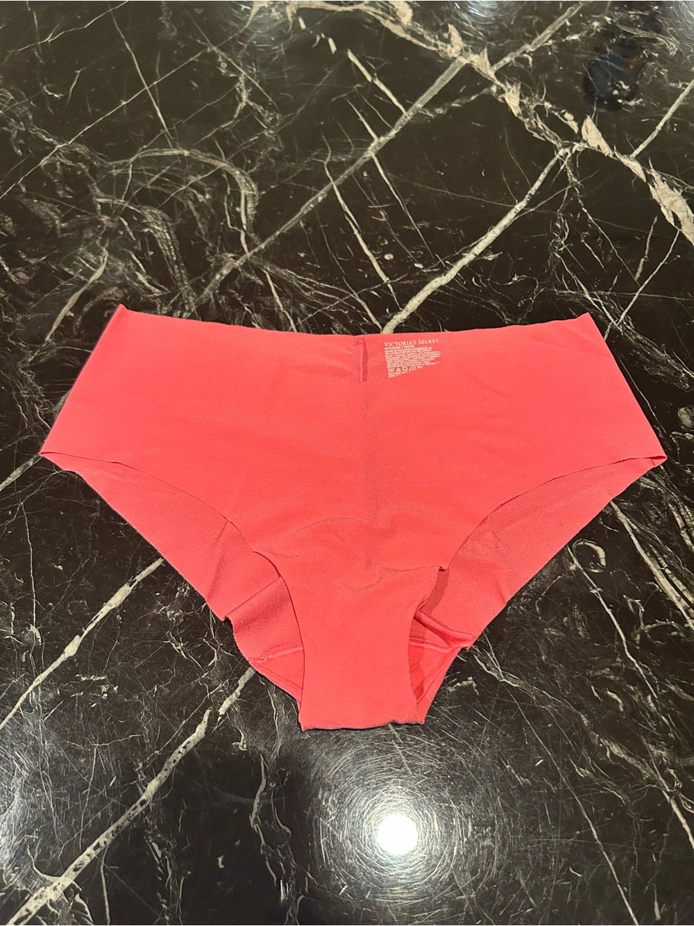 Victoria’s Secret Seamless Hip-Hugger Panty-NWOT